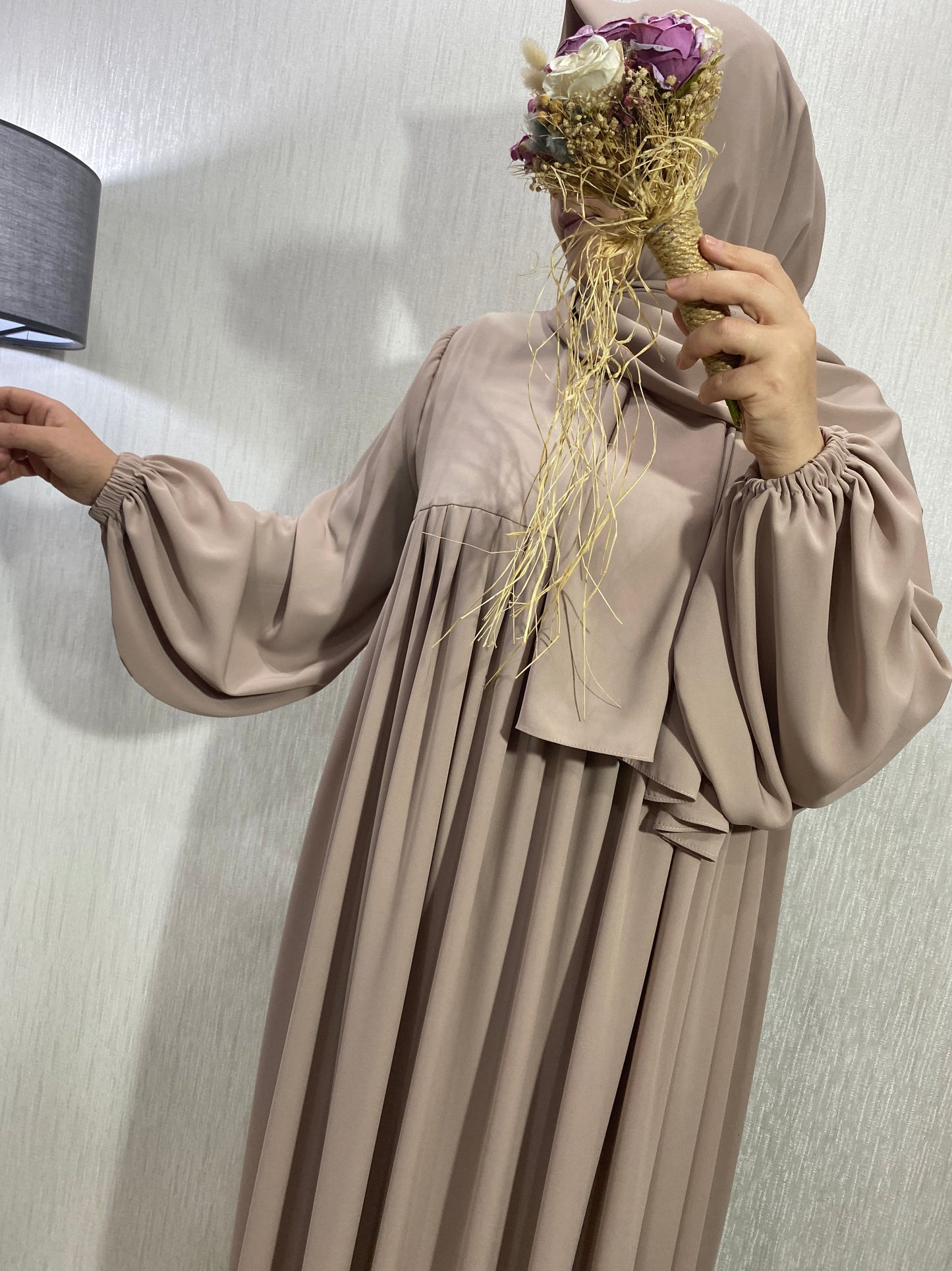 Nisa Model Tesettür Elbise - Bej / Arzumca