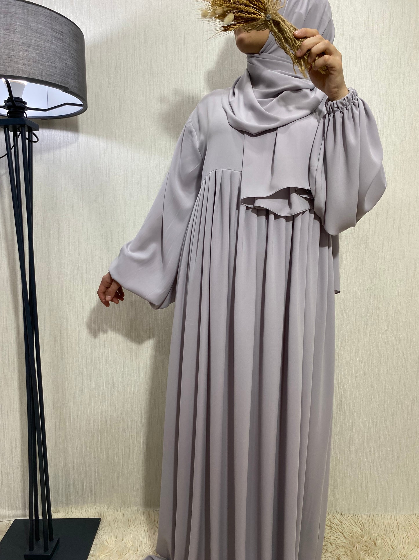 Nisa Model Tesettür Elbise - Açık Gri / Arzumca